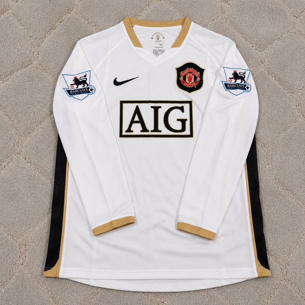Cristiano Ronaldo Manchester United 2006-2007 White Retro Long Sleeve Football Jersey