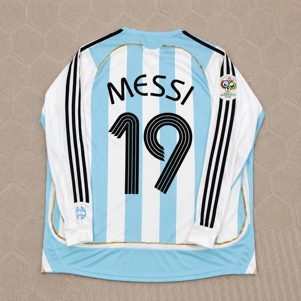 Lionel Messi Argentina 2006 World Cup Retro Long Sleeve Football Jersey