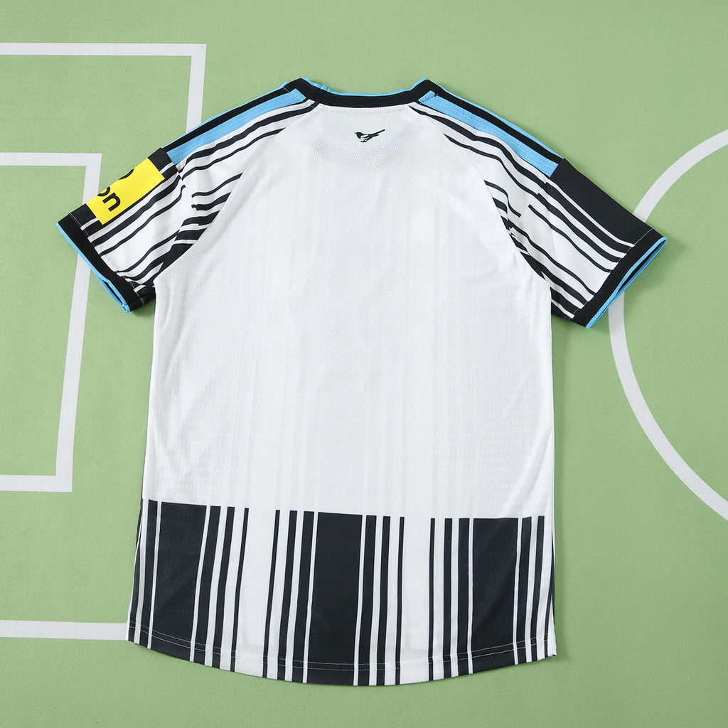 2026/2027 New Season Newcastle United Home Player Soccer Jersey version