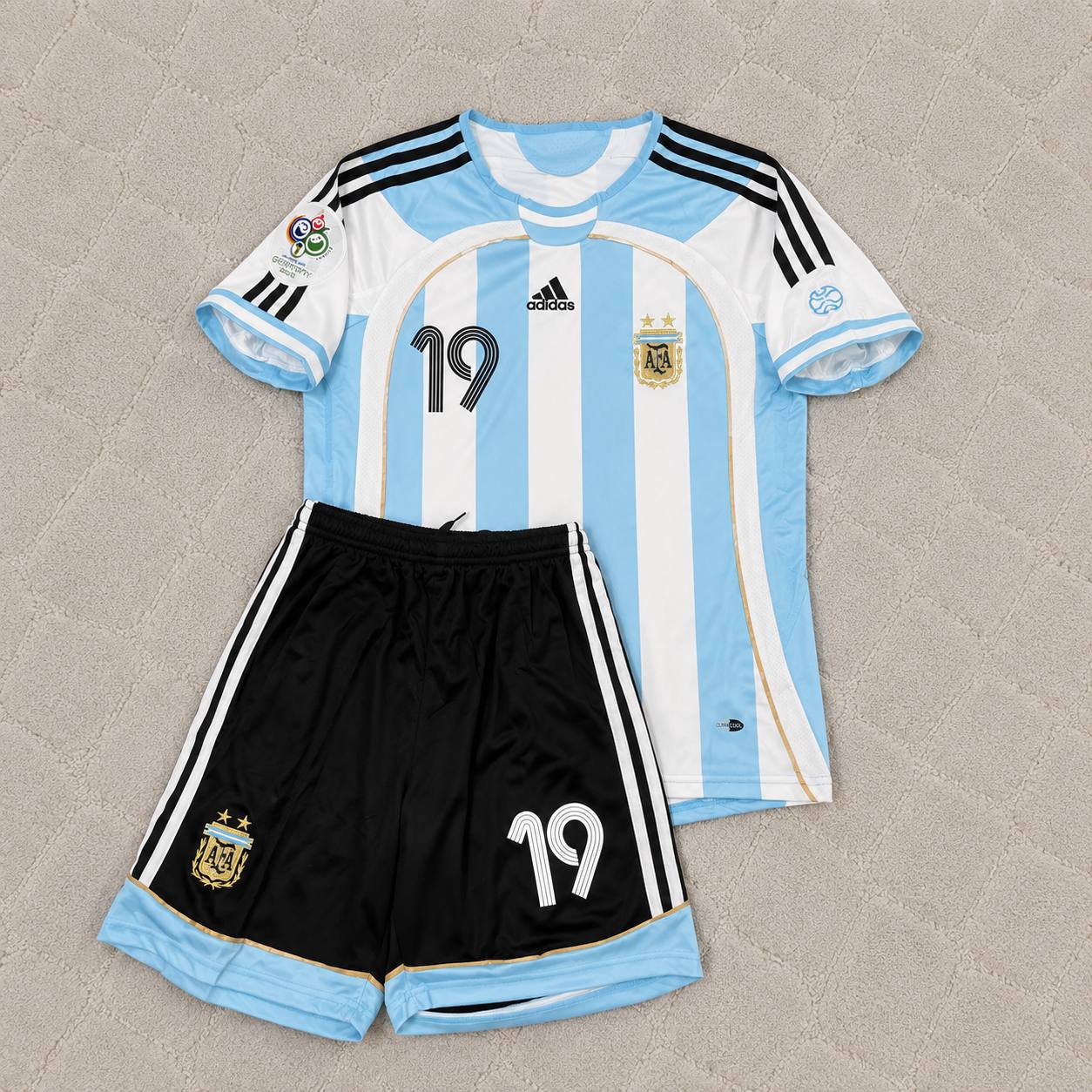 Lionel Messi Argentina 2006 World Cup Kids Retro Football Jersey