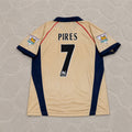 Robert Pirès #7 Arsenal 2001-2002 Away Golden Retro Jersey