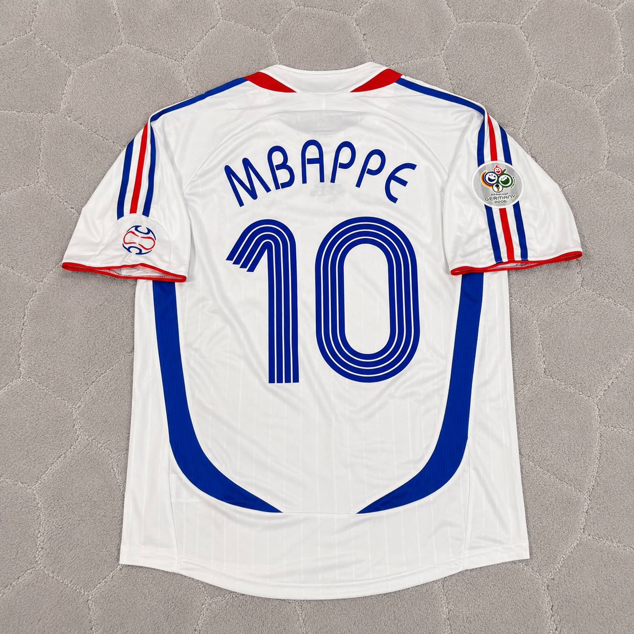 Kylian Mbappe France Commemorative White Retro Kit – | Trikot | Maillot
