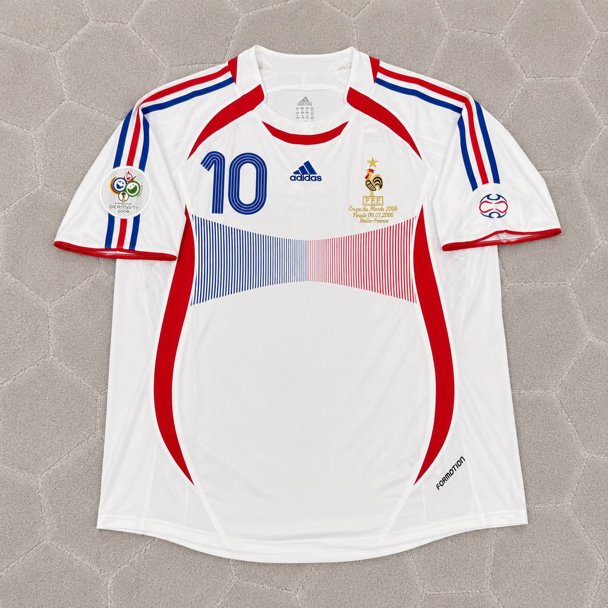Kylian Mbappe France Commemorative White Retro Kit – | Trikot | Maillot