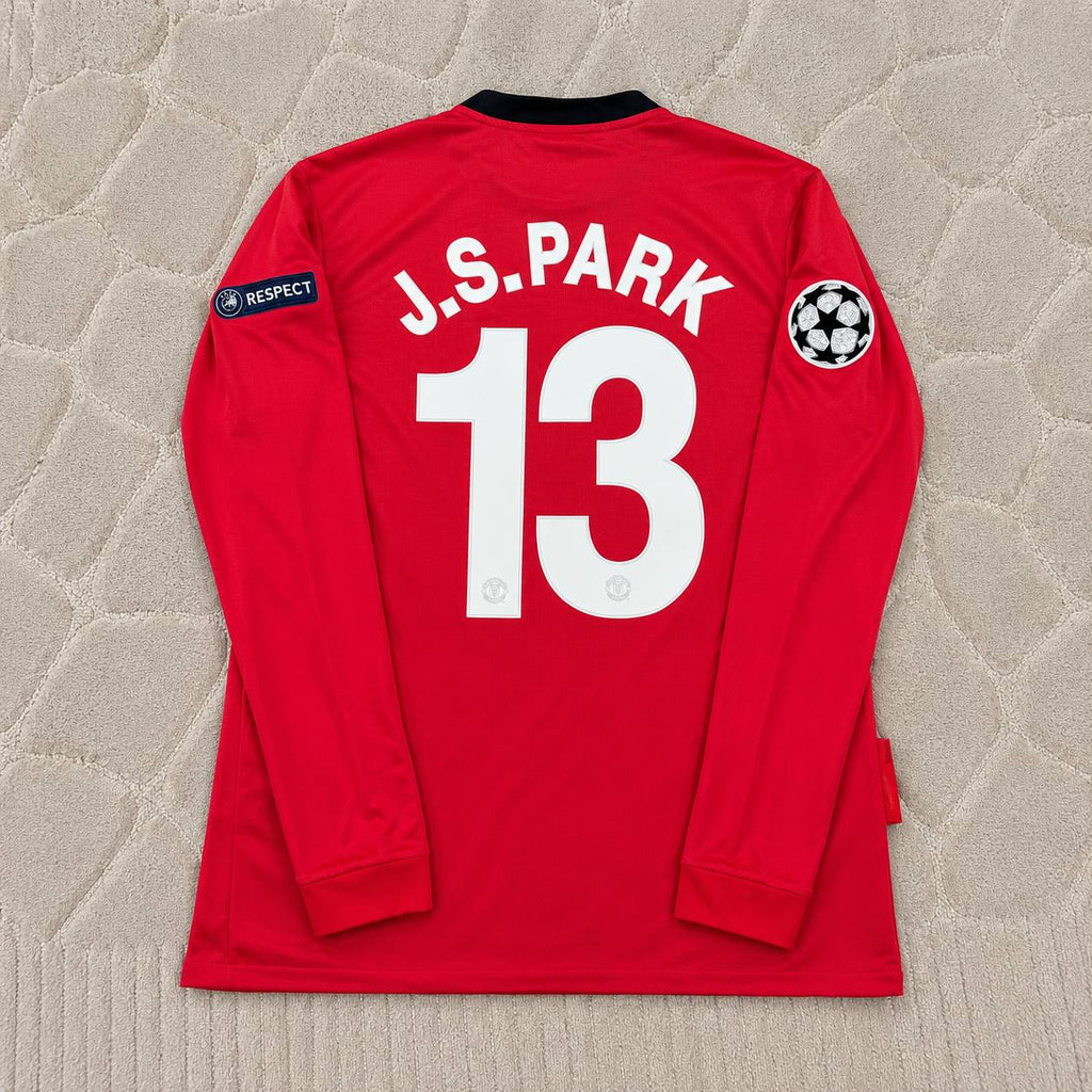 Park Ji-sung #13 Manchester United 2009-2010 Retro Long Sleeve Football Jersey