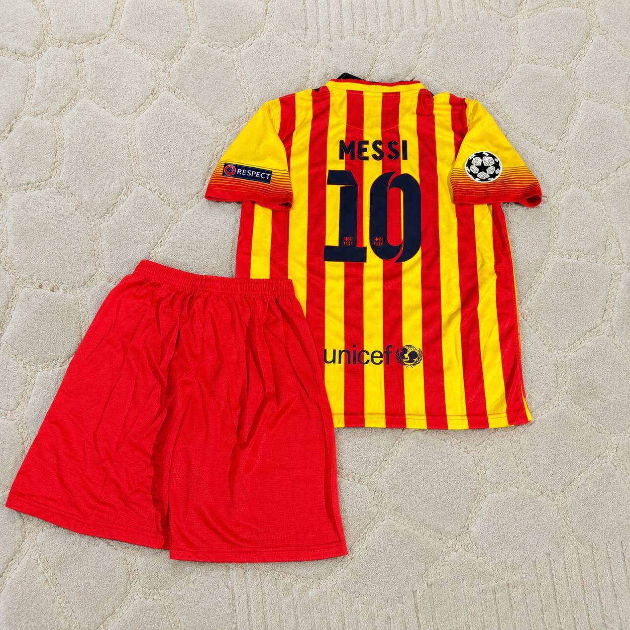 Lionel Messi #10 Barcelona 2013-2014 Kids Yellow Red Retro Football Jersey