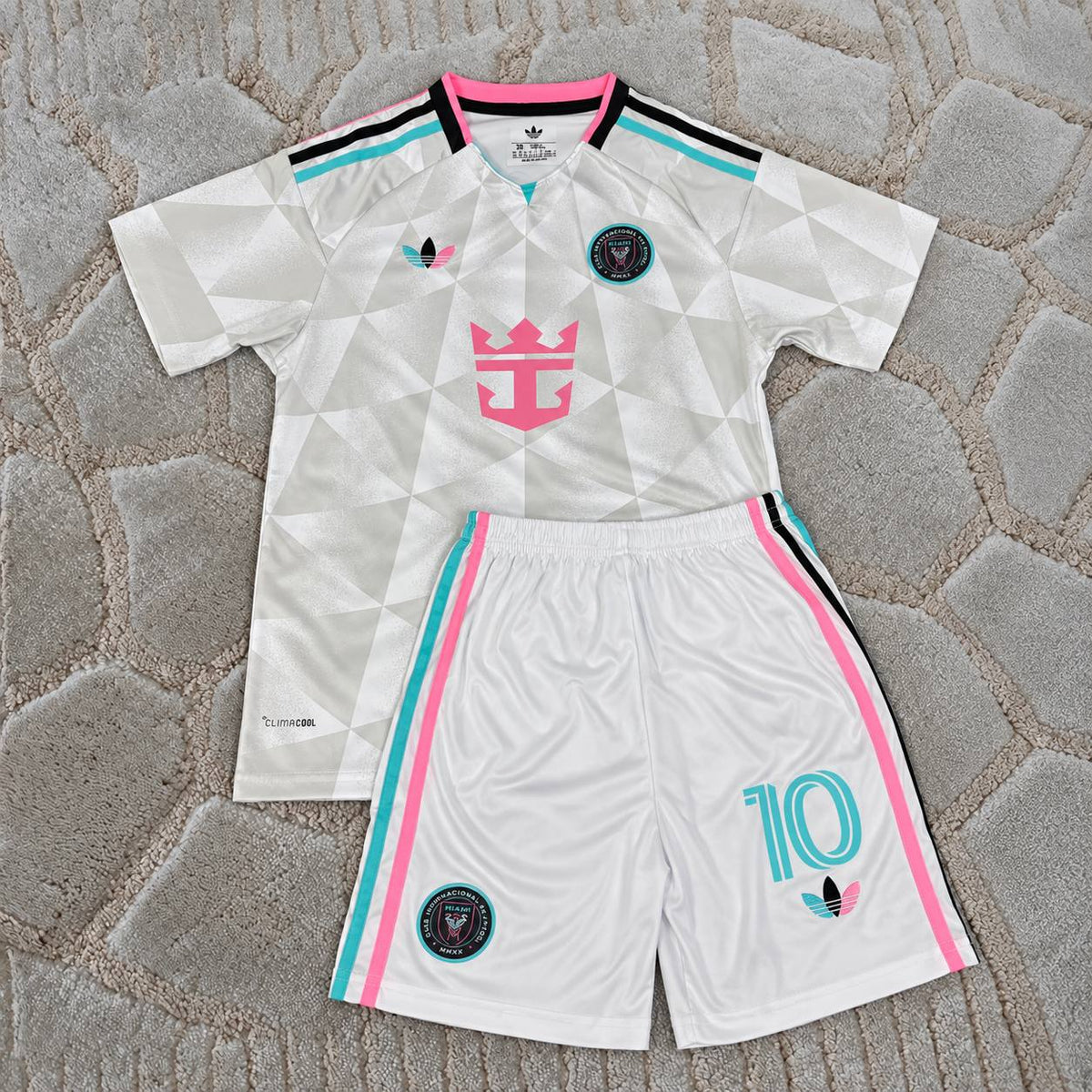 Lionel Messi New Season White Kids Soccer Jersey – Premium Jersey Kit - Goat - Legend #10