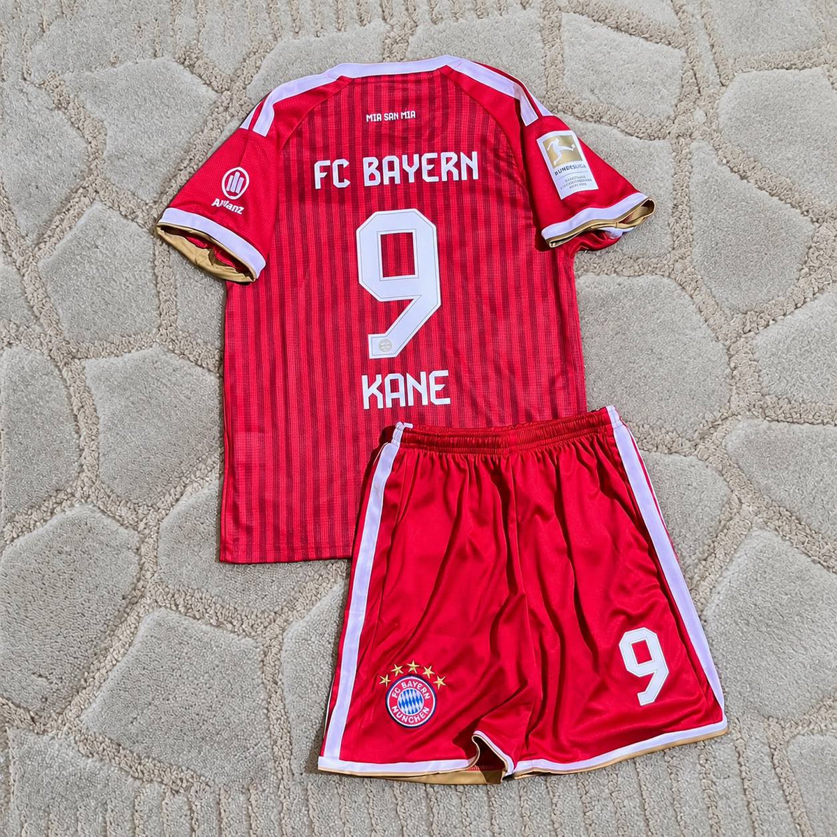 Harry Kane #9 Bayern Munich Kids 2026-2027 Home Jersey – Gold Bundesliga Champions Patch - Trikot Maillot