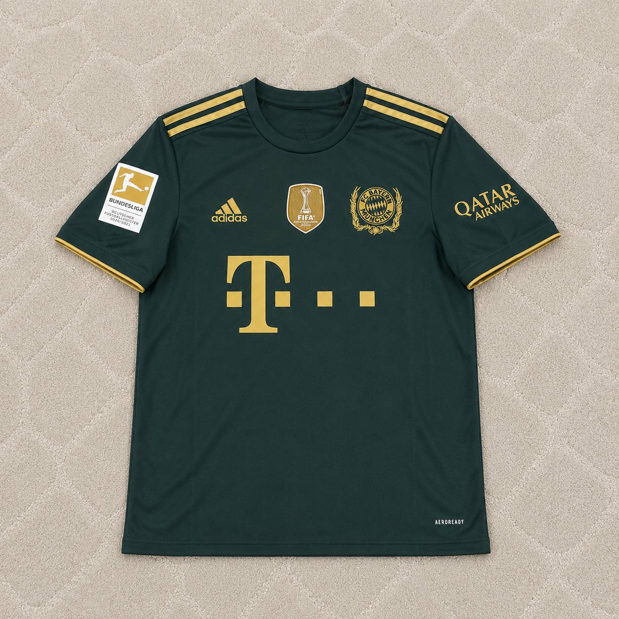 Robert Lewandowski #9 Bayern Munich 2021 2022 Oktoberfest Special Edition Jersey