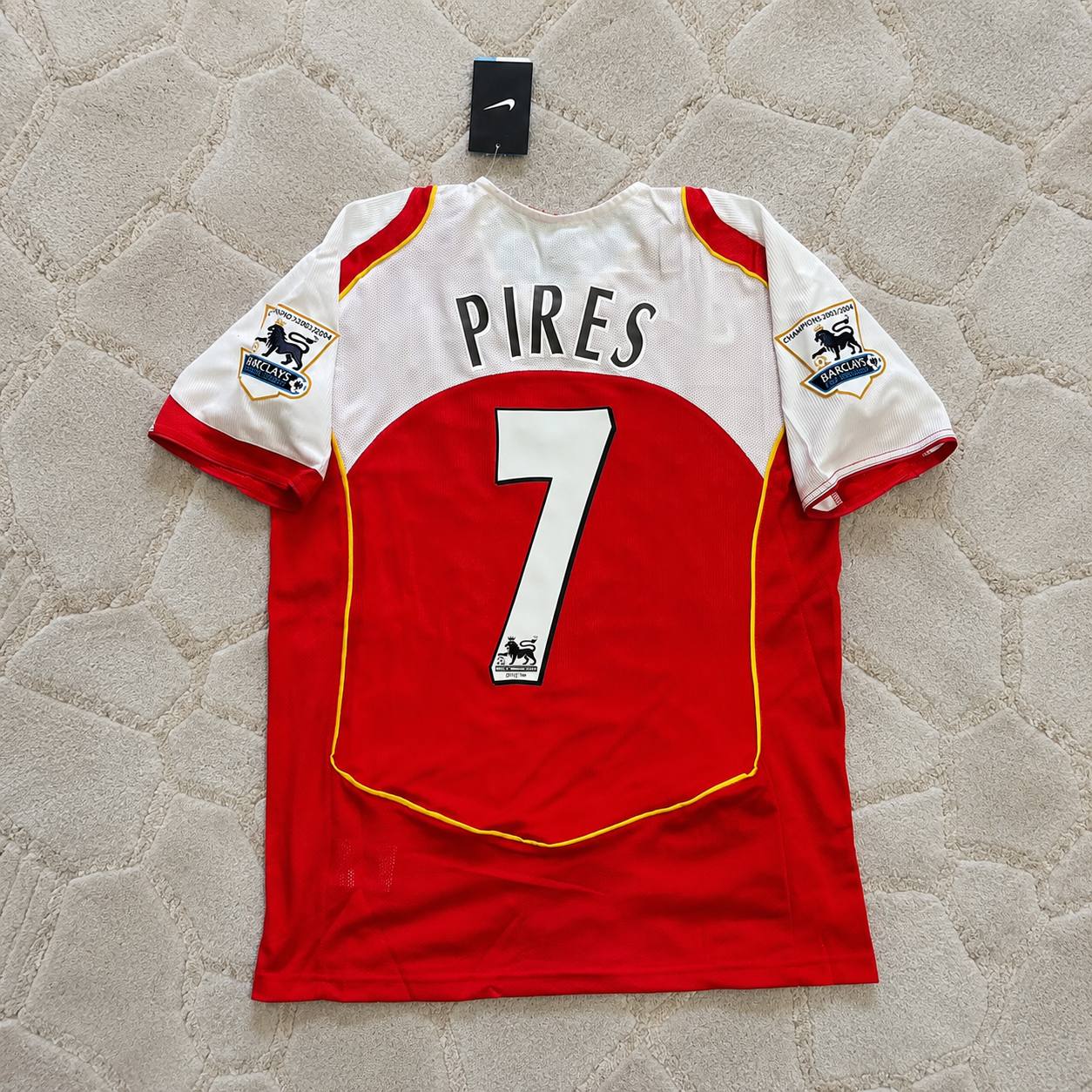 Robert Pires #7 - Arsenal 2004/2005 O2 Red Retro Kit Jersey Trikot Maillot Soccer Shirt
