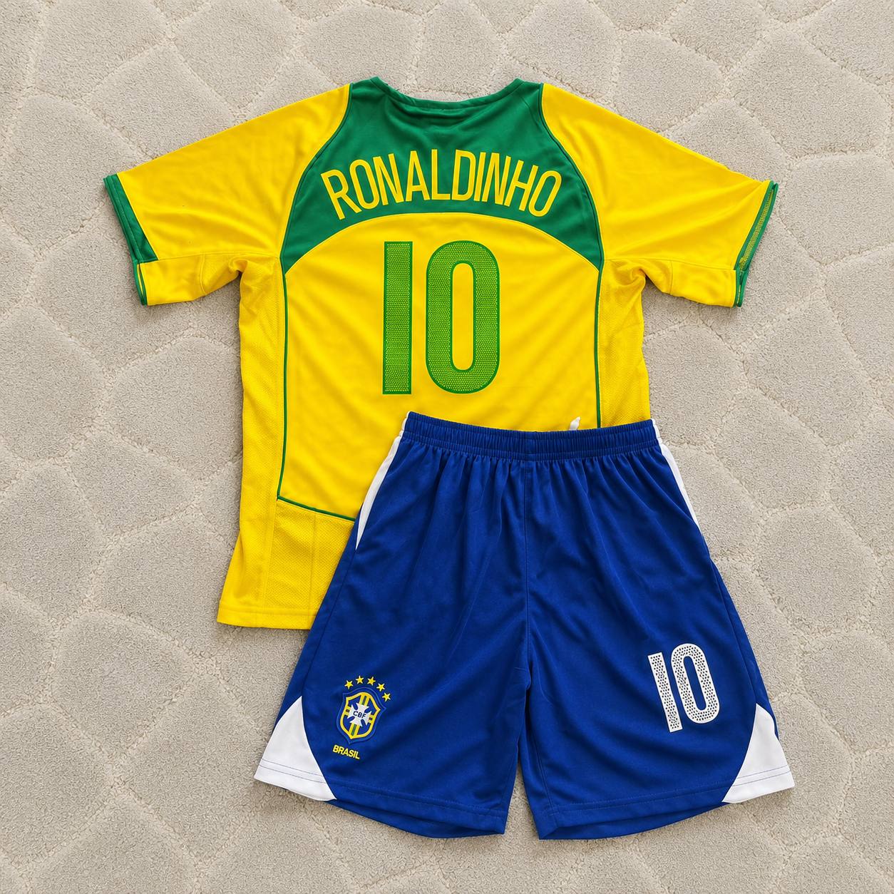 ronaldinho-brazil-2004-2006-retro-kids-football-jersey-kit