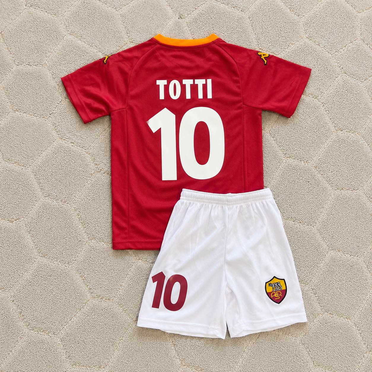 francesco-totti-10-as-roma-2001-retro-kids-football-jersey