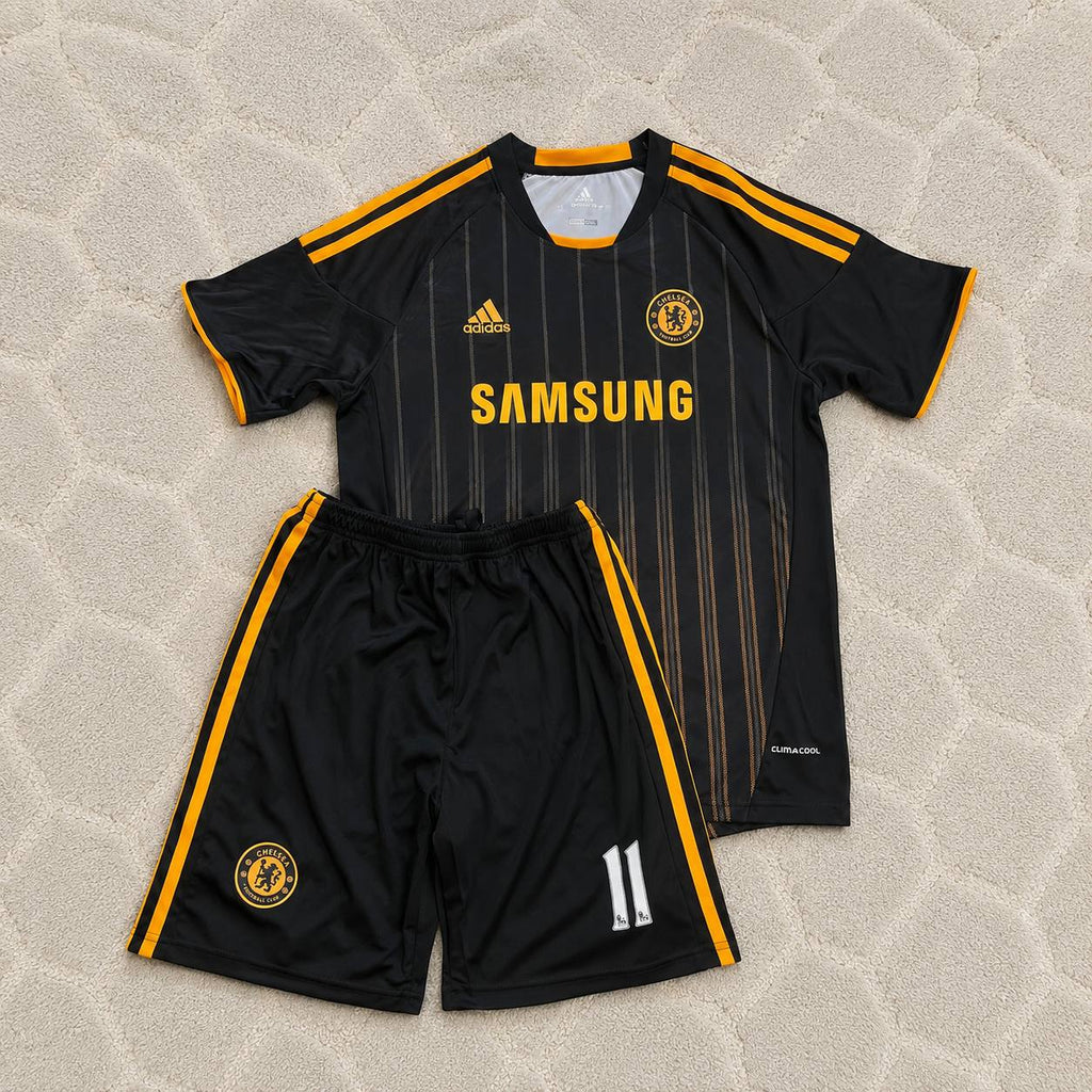 didier-drogba-chelsea-2010-2011-retro-kids-football-jersey