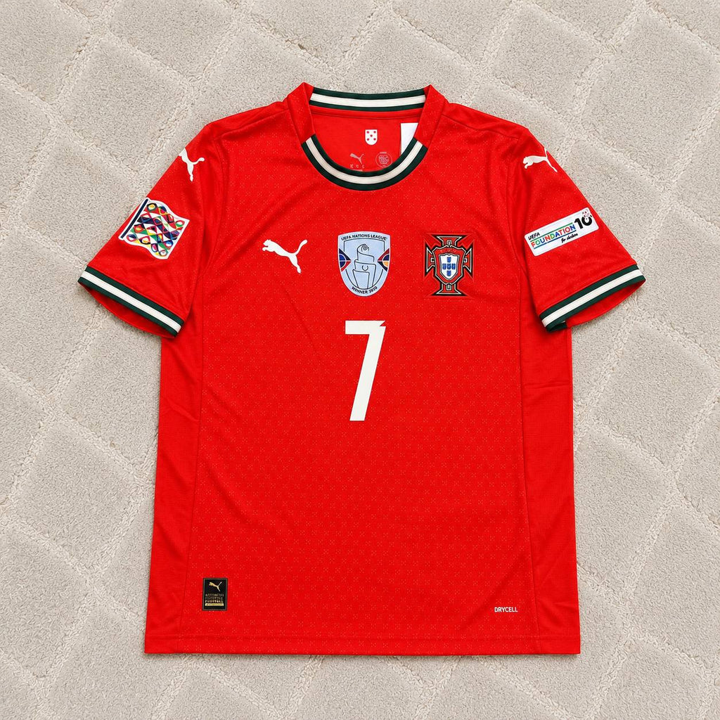 cristiano-ronaldo-portugal-uefa-nations-league-winner-red-football-jersey