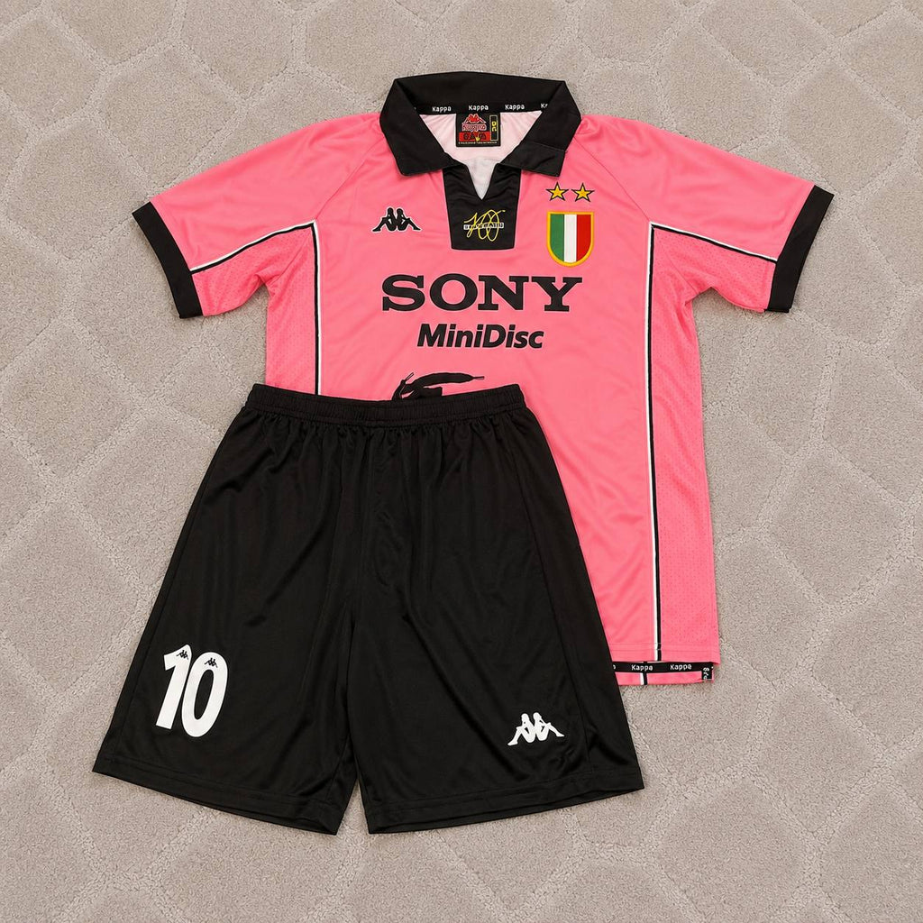 Alessandro Del Piero #10 Juventus 1996–1998 Retro Pink Kids Football Jersey