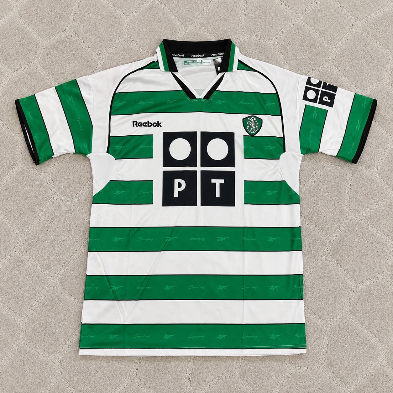 Cristiano Ronaldo Sporting CP Debut Retro Football Jersey Kit