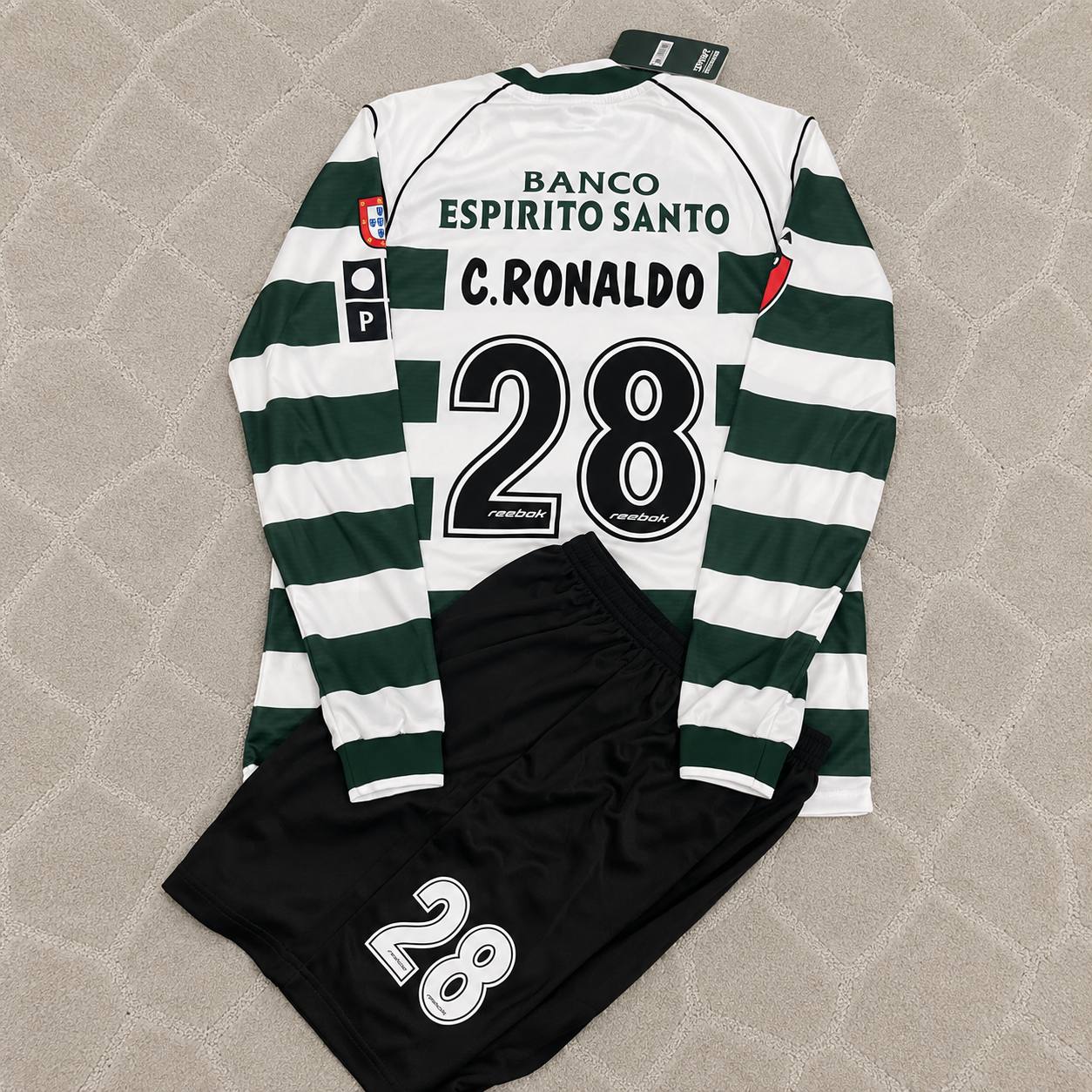 Cristiano Ronaldo Sporting CP Debut Retro Football Jersey Kit kids