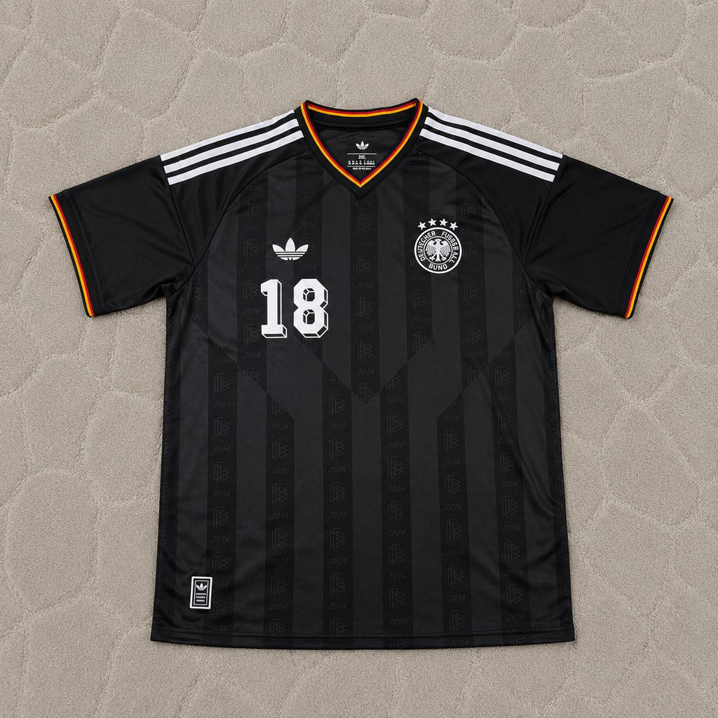 Jürgen Klinsmann 18# Germany Black Retro Vintage Football Jersey