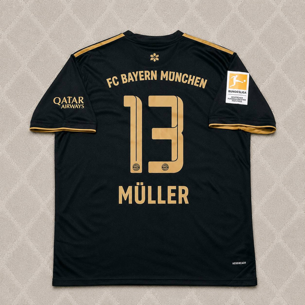 Thomas Müller Bayern Munich 2021 2022 Oktoberfest Special Edition Jersey