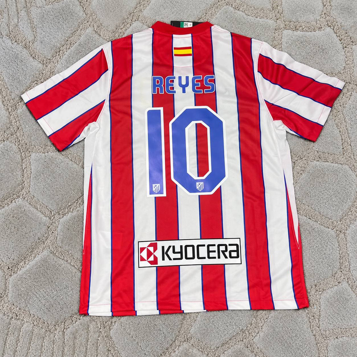 Jose Antonio Reyes #19 Atletico de Madrid 2010-2011 Retro Football Shirt - Jersey Kit - Trikot Maillot Magliaa
