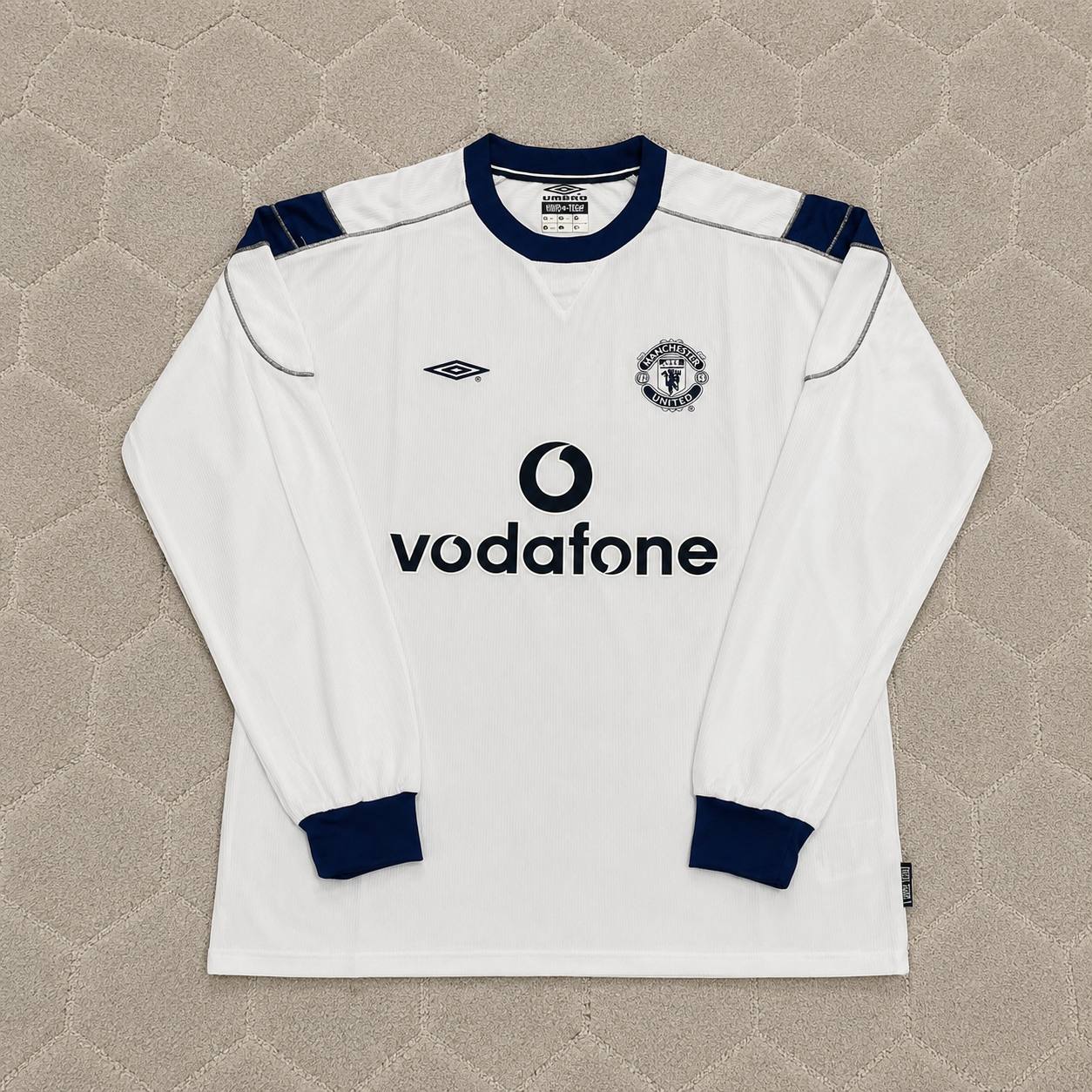 David Beckham Manchester United 2000-2001 White Retro Football Jersey Kit