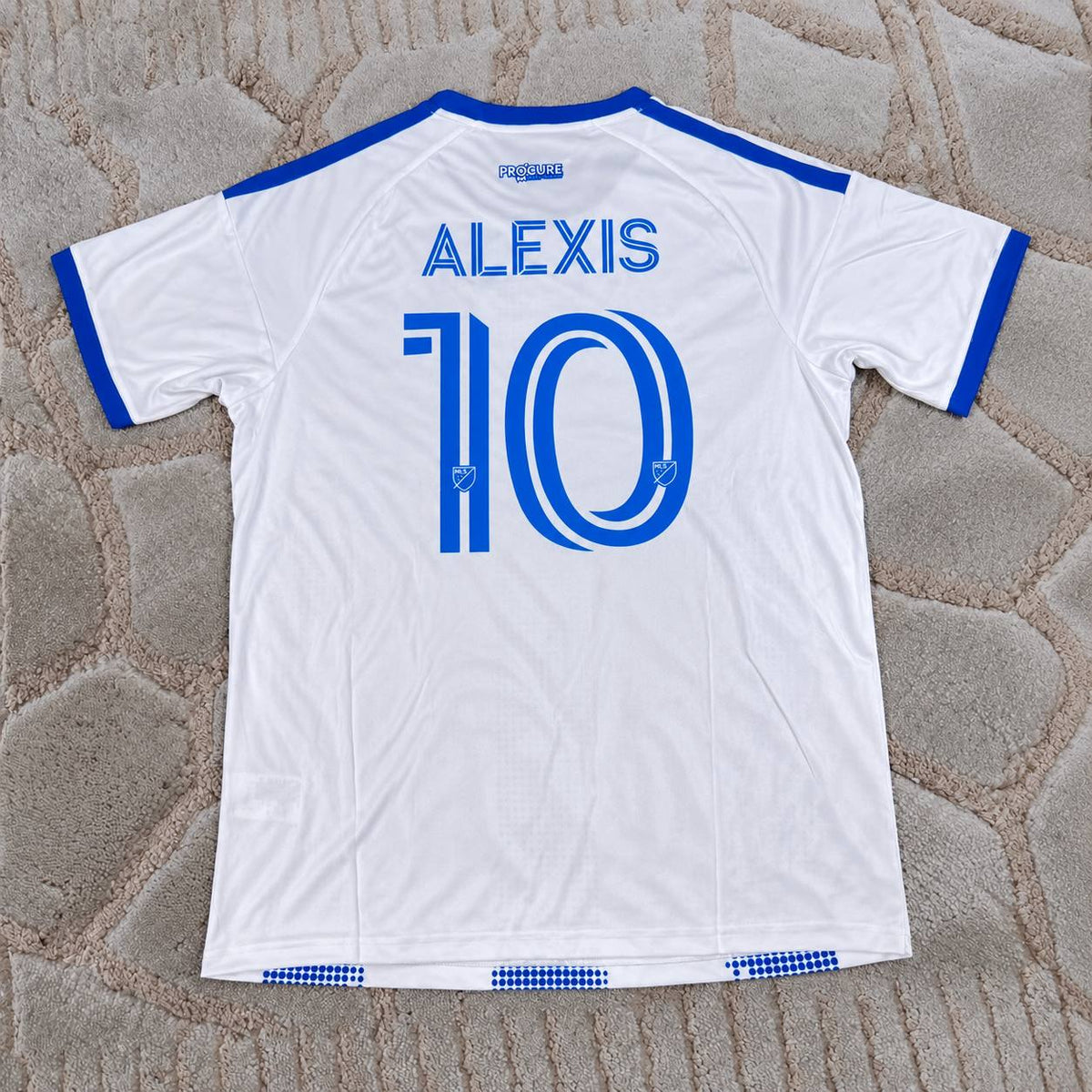Alexis Sanchez Montreal 2026-2027  Football Shirt - Jersey Kit - Trikot Maillot