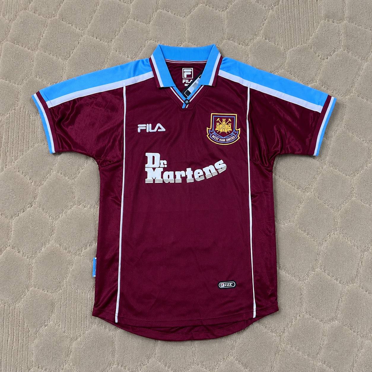 Paolo Di Canio West Ham 1999-2000 Home Retro Football Jersey