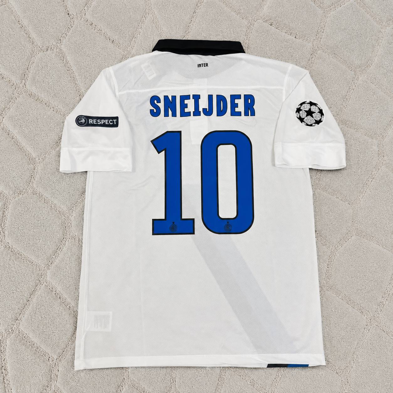 Wesley Sneijder - Inter 2011/2012 White Away Jersey Trikot Maillot Maglia Soccer Shirt