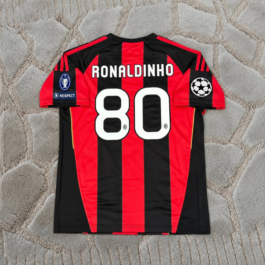 Ronaldinho Gaucho #10 Milan 2010-2011 Retro Home Football Shirt - Jersey Kit