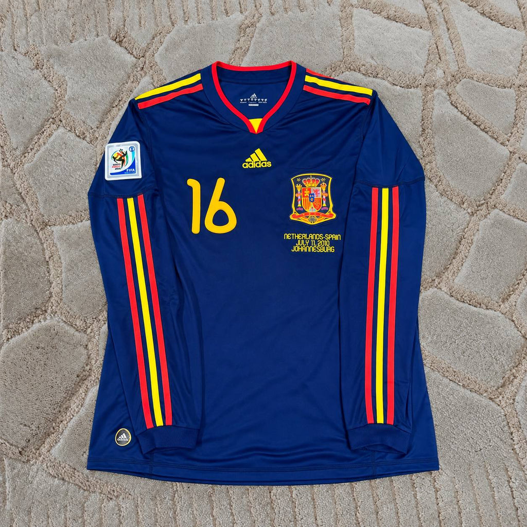 Sergio Busquets #16 Spain 2010 World Cup Final Home Football Shirt - Retro Edition - Trikot Maillot