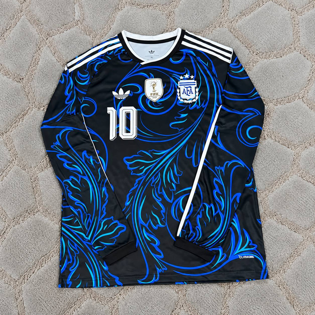 Diego Maradona #10 Argentina Retro Away Long Sleeve Football Shirt - Jersey Kit