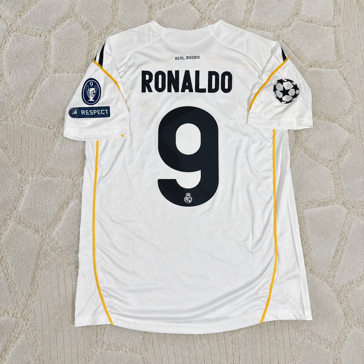 Cristiano Ronaldo Real 2009 2010 Retro Jersey Soccer Shirt Trikot