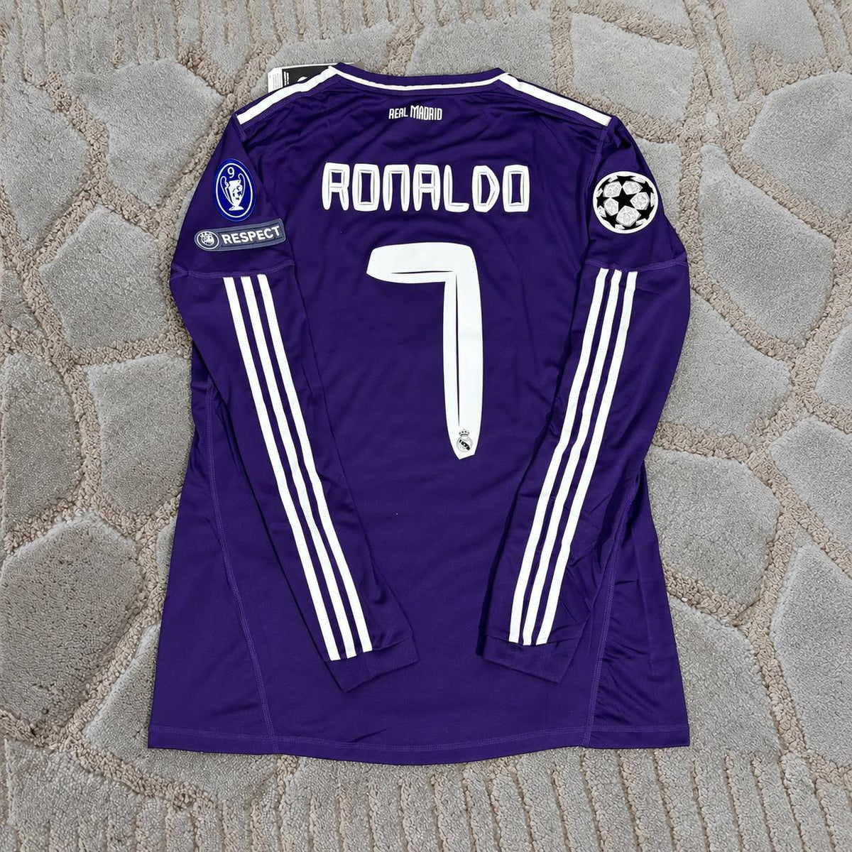 Cristiano Ronaldo #7 Madrid Purple 2010/2011 Away Long Sleeve Retro Football Shirt - Jersey Kit - Trikot Maillot