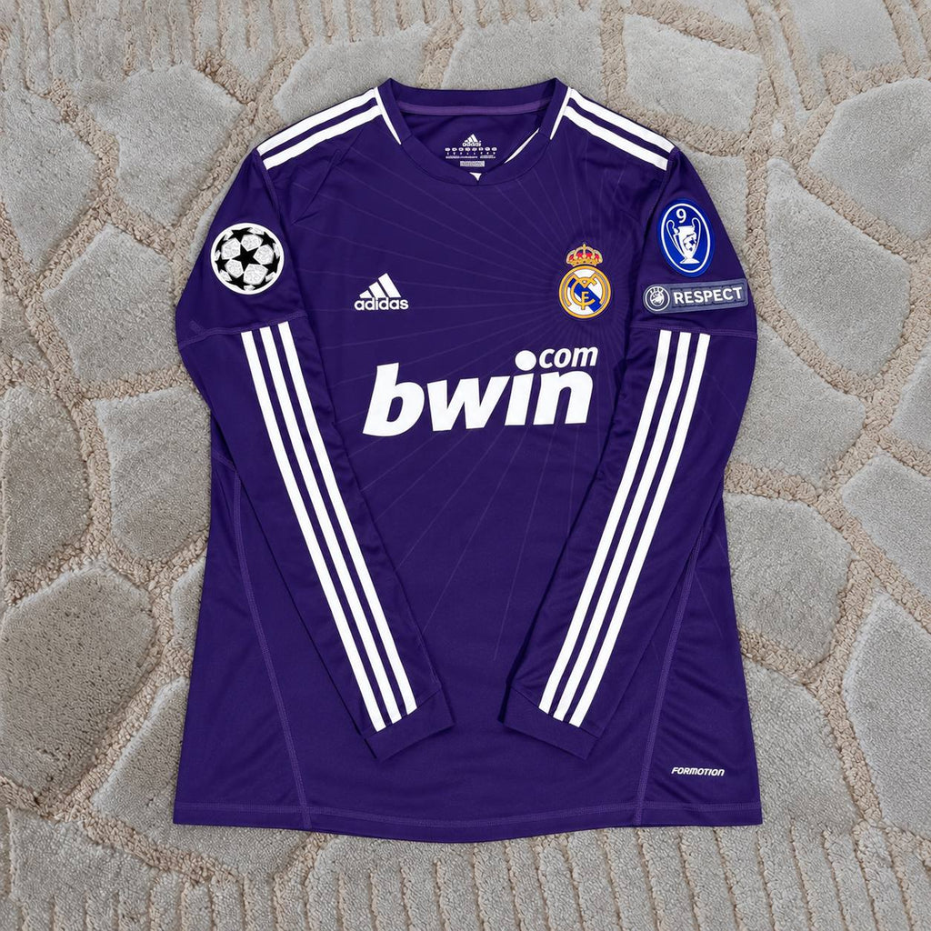 Cristiano Ronaldo #7 Madrid Purple 2010/2011 Away Long Sleeve Retro Football Shirt - Jersey Kit - Trikot Maillot
