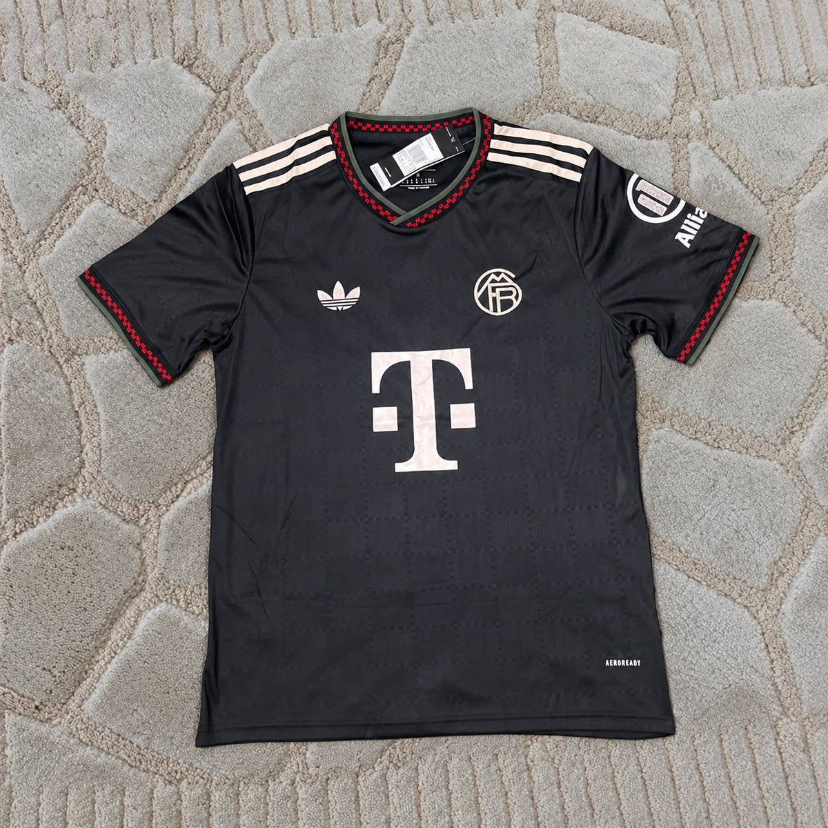 Harry Kane #9 Bayern München 2026/2027 Black  Football Shirt - Jersey Kit - Trikot Maillot