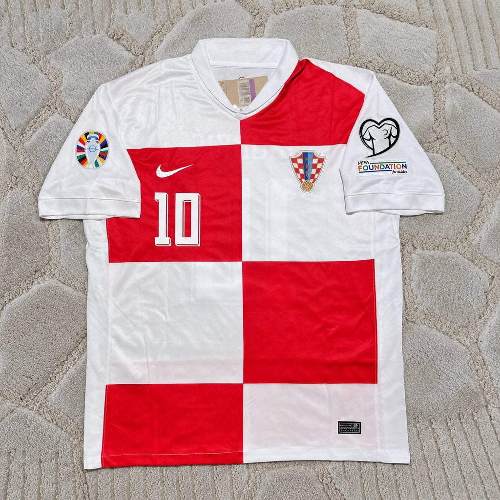 Luka Modric #10 Croatia Euro 2024 Retro Football Shirt Jersey Kit - Trikot Maillot