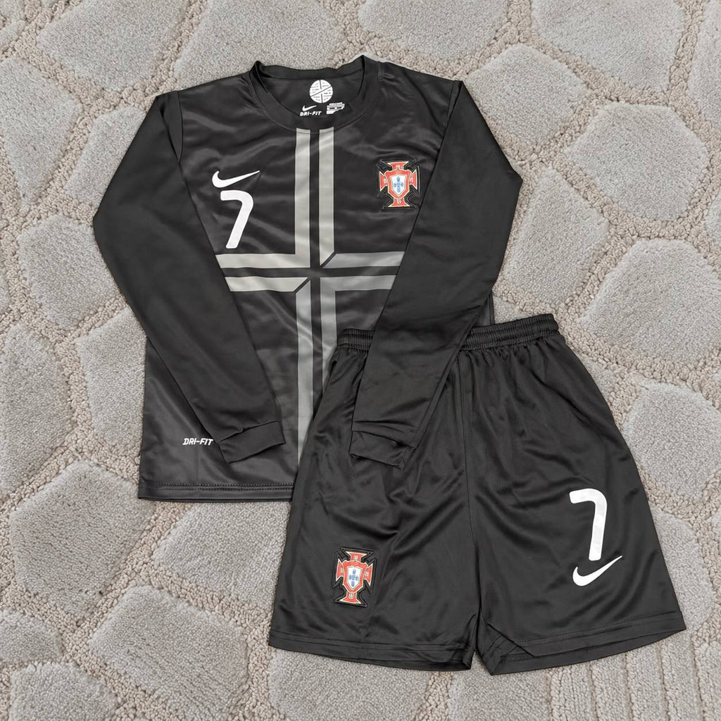Cristiano Ronaldo #7 Portugal Retro Euro 2012 Kids Football Shirt Away Black Long Sleeve Jersey Kit - Trikot Maillot Magliaa