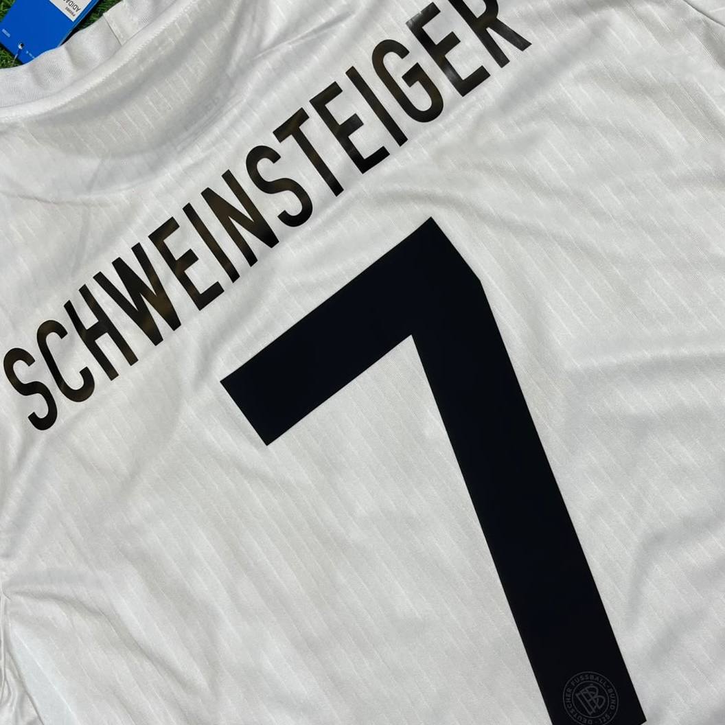 Bastian Schweinsteiger #7 Germany 125 Year Special White Long Sleeve Football Jersey Kit - Trikot Maillot Magliaa