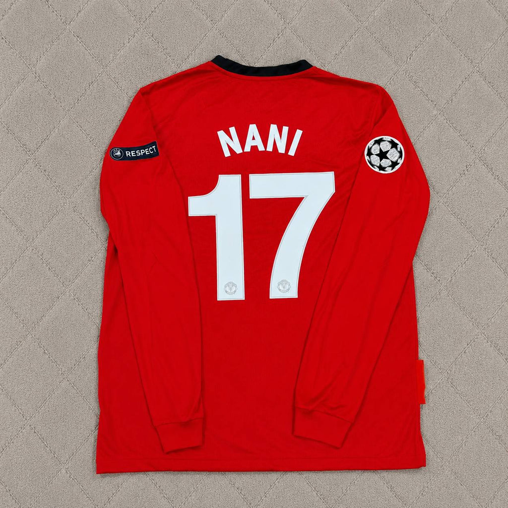 Luis Nani #17 Manchester United 2009-2010 Retro Long Sleeve Football Jersey