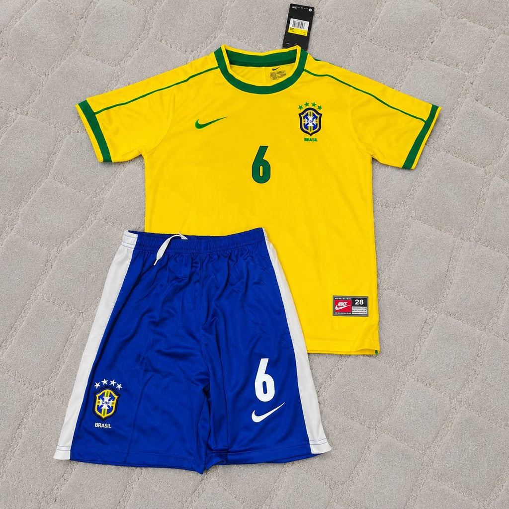 Roberto Carlos #6 Brazil 2002 World Cup Retro Kids Soccer Kit Jersey Kinder Trikot Maillot Enfant Soccer Shirt