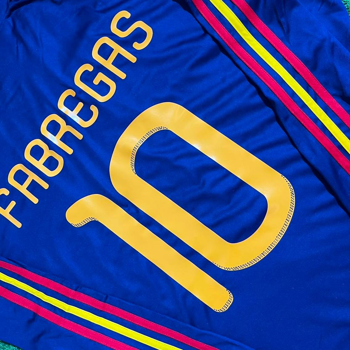 Cesc Fabregas - Spain 2010 World Cup Final Retro Jersey Trikot