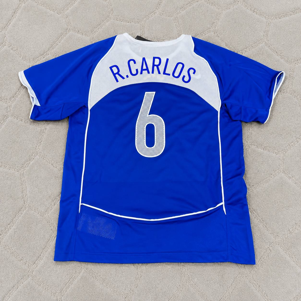 Roberto Carlos Brazil 2004 Blue Retro Football Jersey Kit