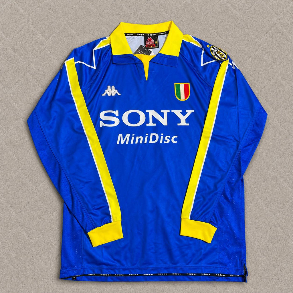 Edgar Davids Juventus 1997–1998 Long Sleeve Retro Football Jersey Kit