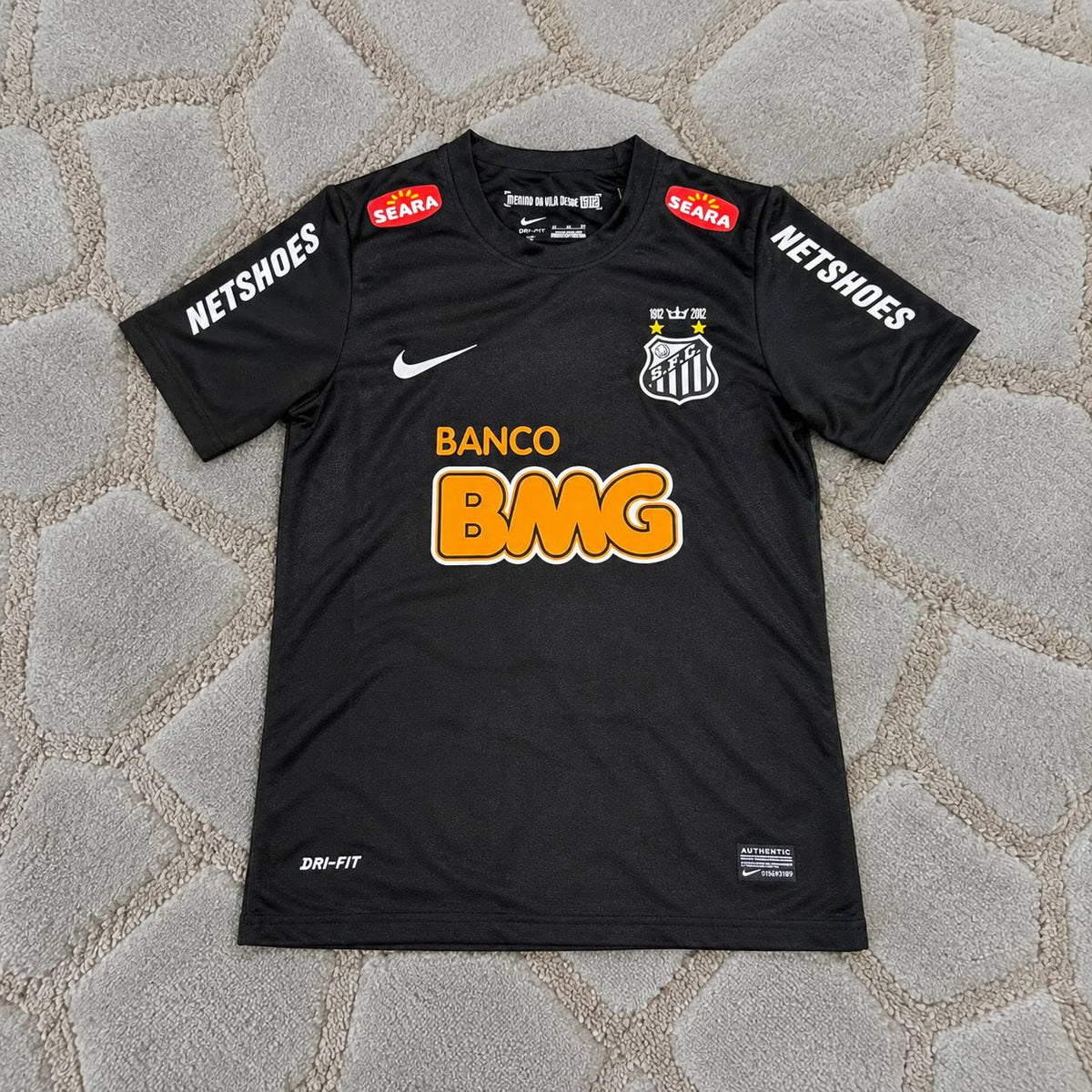 Neymar Jr #11 Santos Black Special Golden Font Retro Football Shirt - Jersey Kit Trikot Maillot