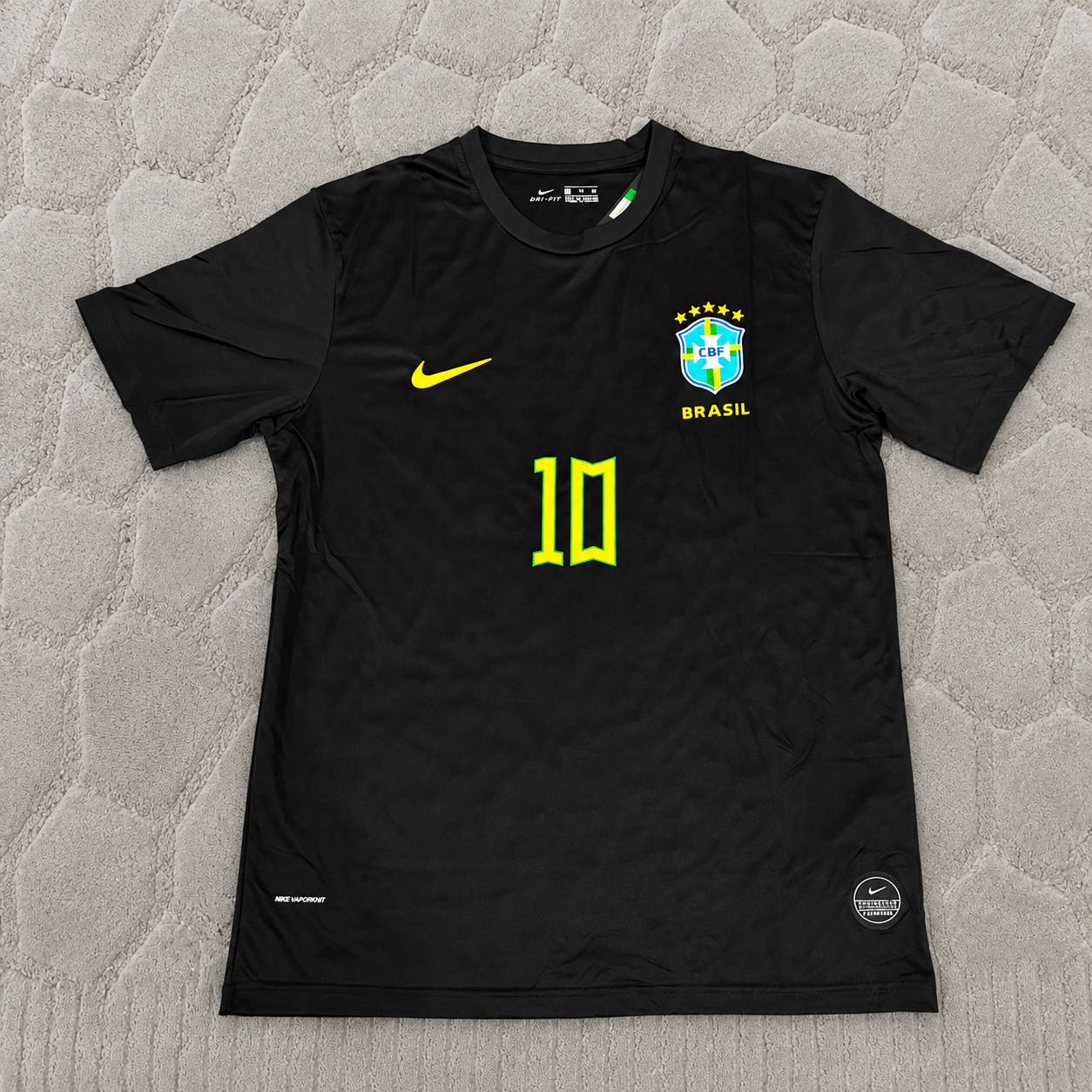Ronaldinho Brazil Black Retro Football Jersey Kit