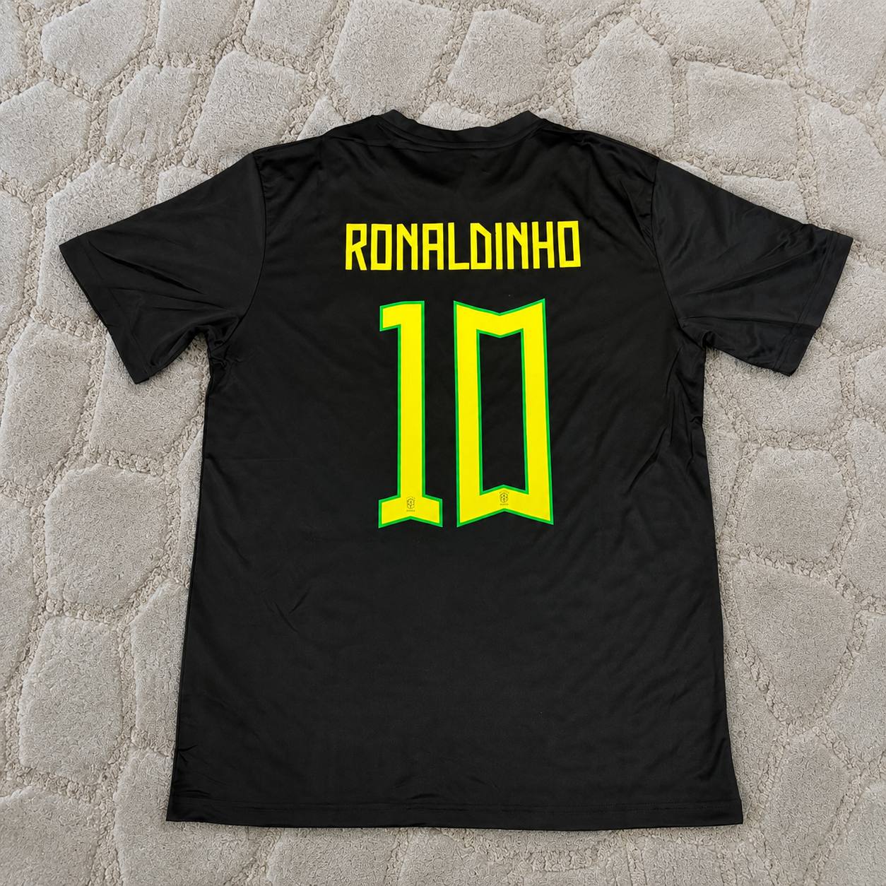 Ronaldinho Brazil Black Retro Football Jersey Kit