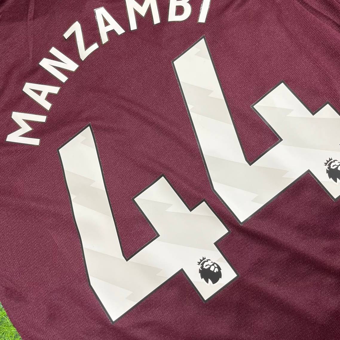 Johan Manzambi #9 Aston Villa 2027 Home Kit New Season Jersey Trikot Maillot