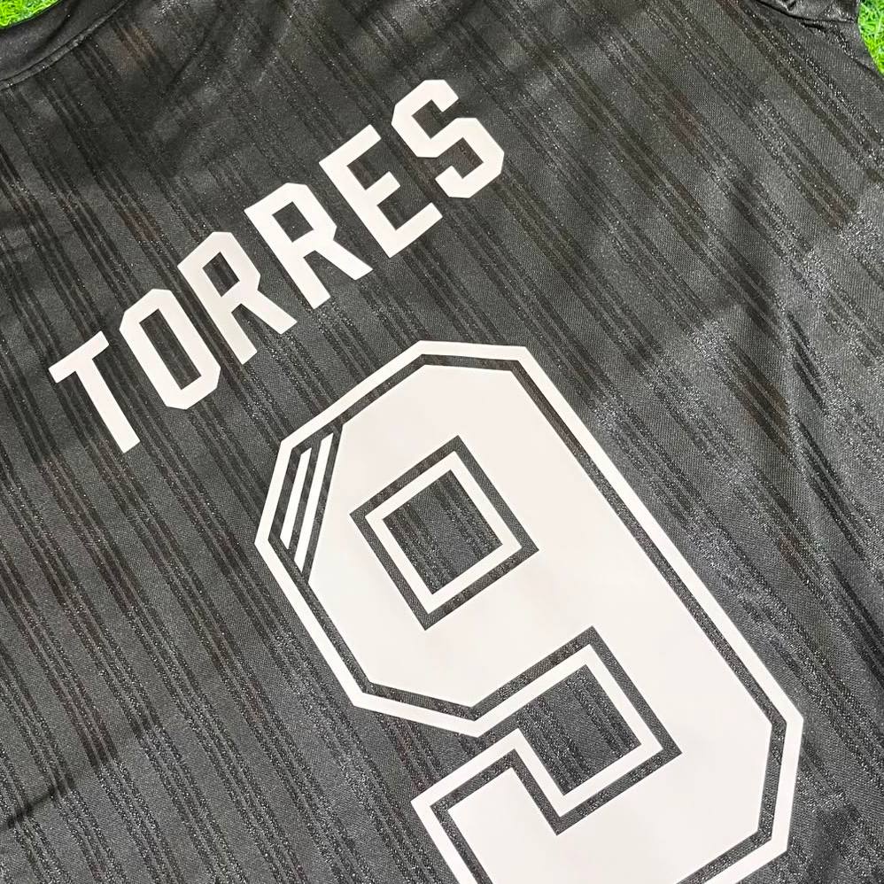 Fernando Torres Liverpool Black Long Sleeve Retro Kit Jersey Trikot Maillot