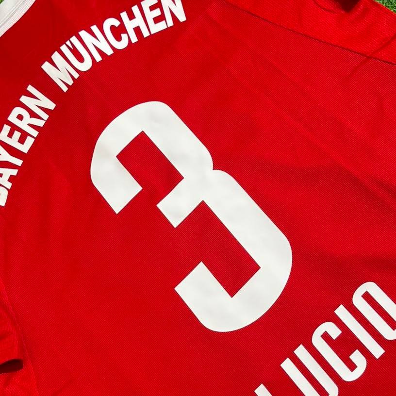Lucio Bayern Munich 2005 06 Bundesliga Red Home Retro Football Jersey