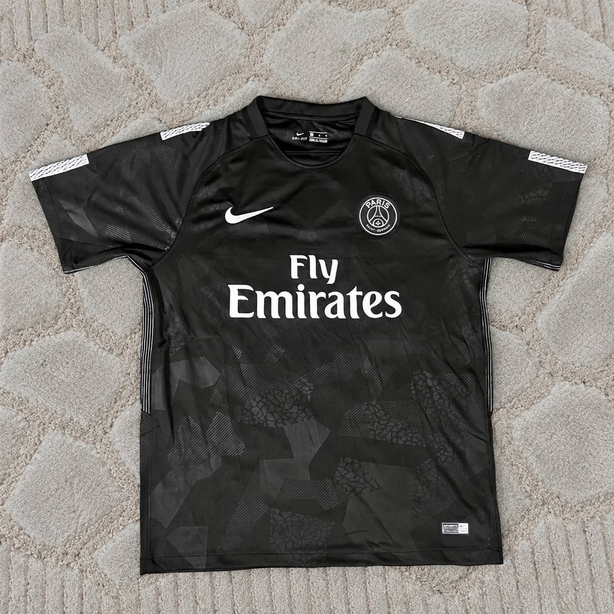 neymar jr psg 2017 2018 black retro jersey trikot