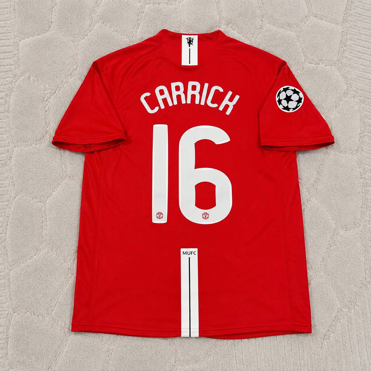 Michael Carrick Manchester United Champions League Final Moscow 2008 Retro Red Football Shirt